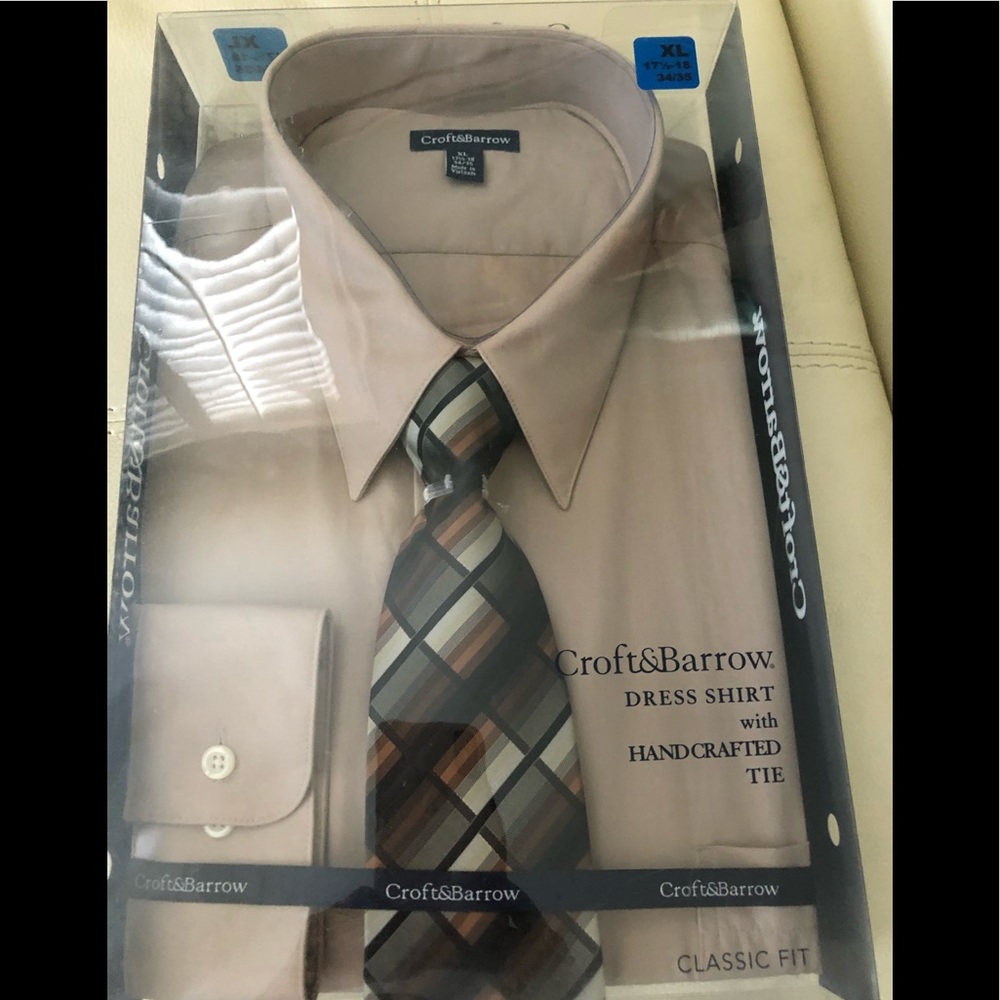 NWT- Men’s Dress Shirt &Tie- Croft & Barrow